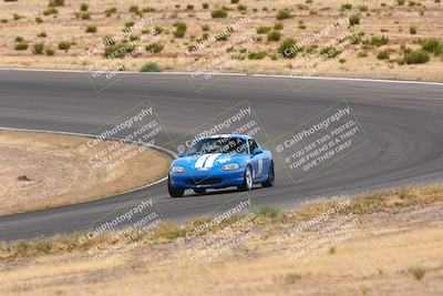 media/Jun-01-2025-CalClub SCCA (Sun) [[eae223c5dd]]/Group 5/Lap race/